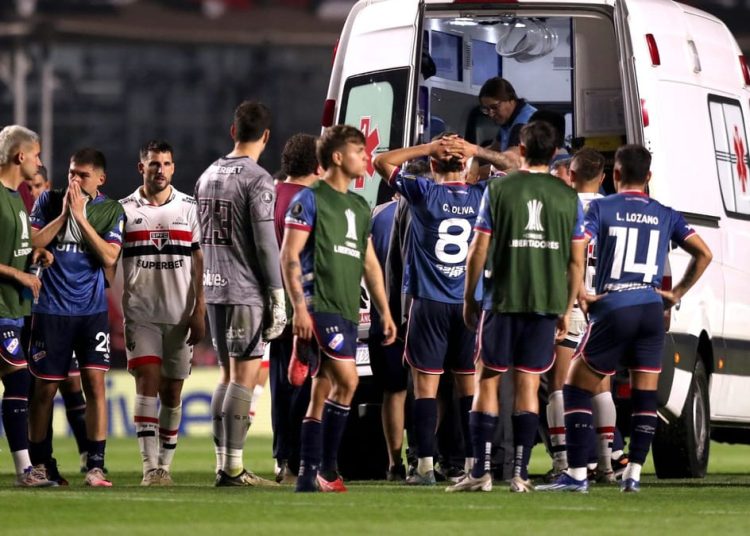 Juan Izquierdo yace tras Kollaps en Intensivstation