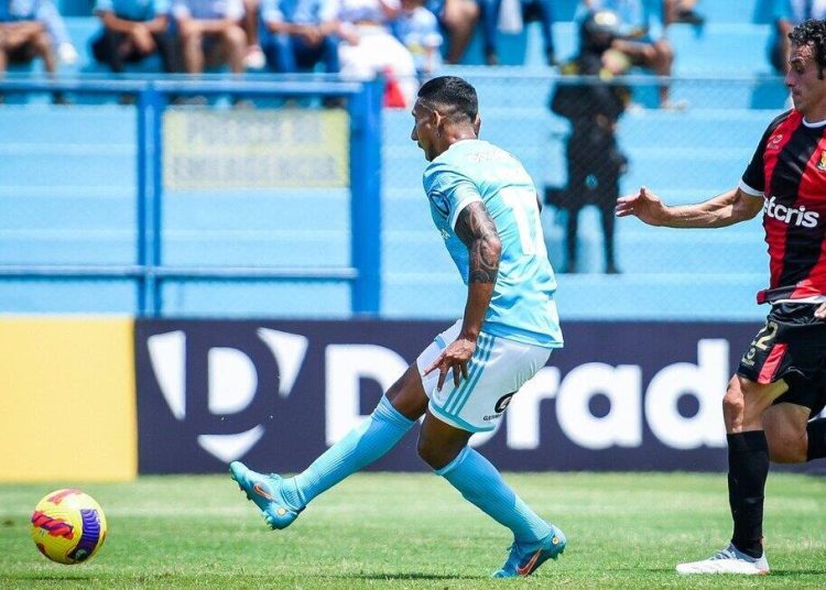 Sporting Cristal visitará a Melgar en Arequipa. Foto: Facebook Club Sporting Cristal