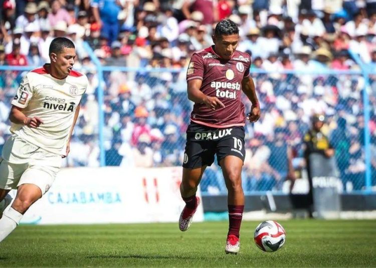 Universitario espera llegar a las celebraciones por su centenario con un triunfo ante UTC. Foto: Twitter @Universitario