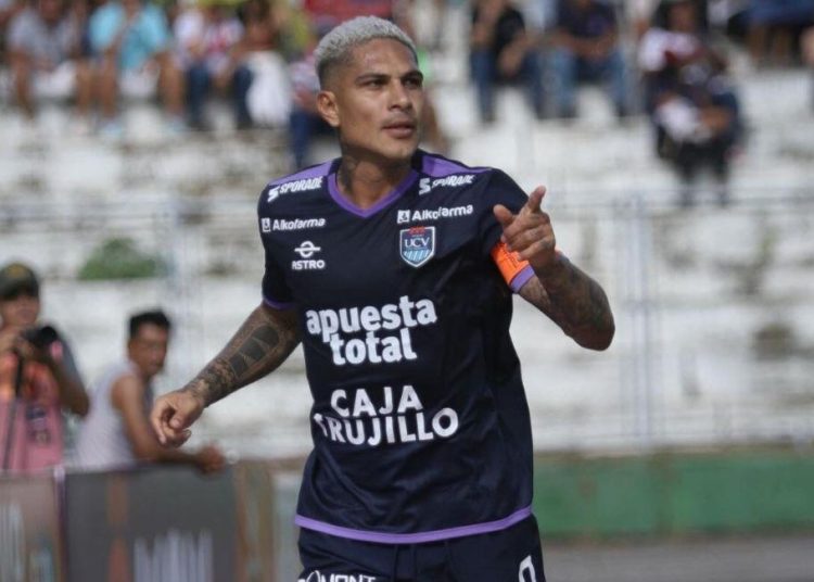 Paolo Guerrero. Foto: Andina