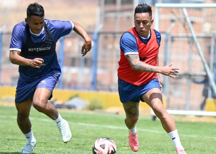 Christian Cueva podrá volver a la Liga 1 cuando Cienciano se mida ante UTC. Foto: Facebook Cienciano del Cusco