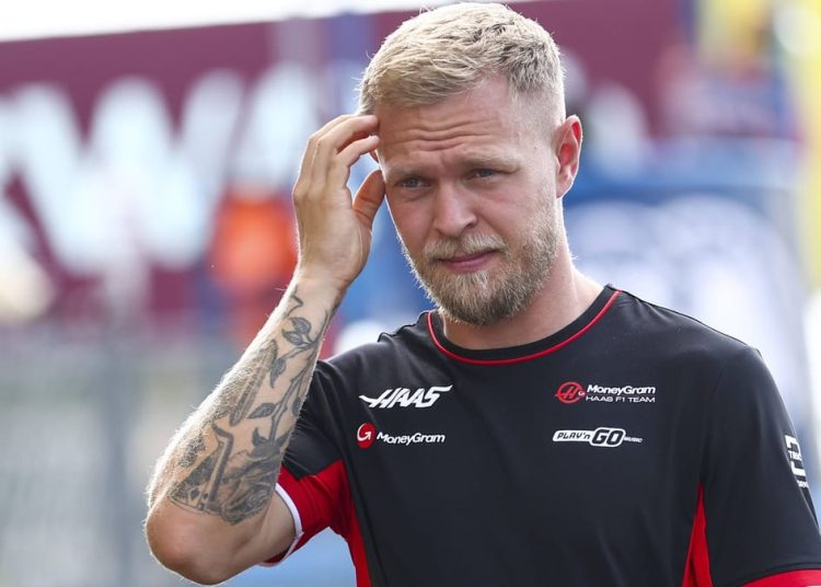 Formal 1: Piloto de Haas Magnussen droht Sperre