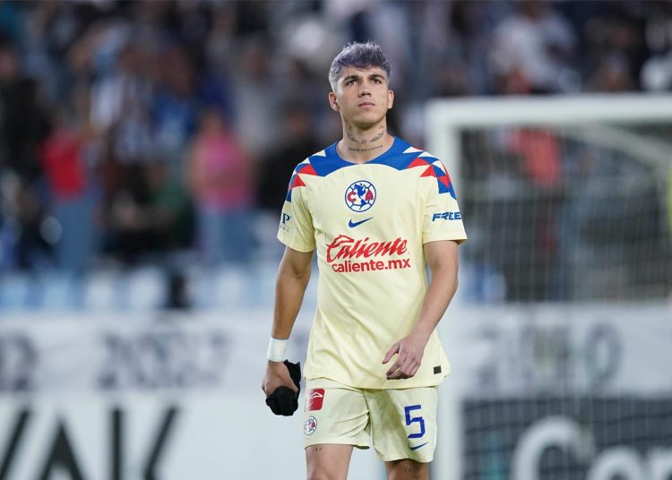 La devaluación de Kevin Álvarez desde que llegó al América