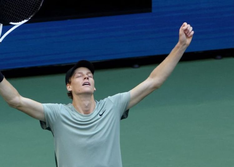 La estrella del tenis Jannik Sinner domina la final... y Fritz