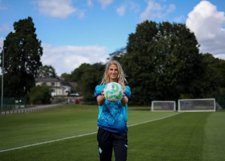 Sofia Jakobsson joins London City Lionesses