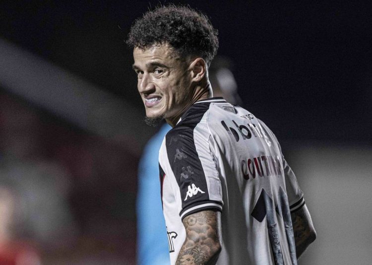 La situación de Coutinho en el Vasco ha cambiado y el centrocampista podría seguir como malversador