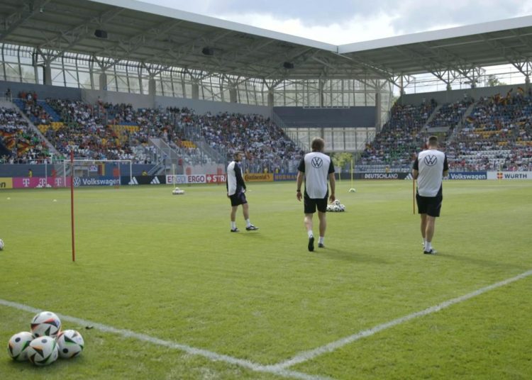 Noticias del equipo y alineaciones previstas