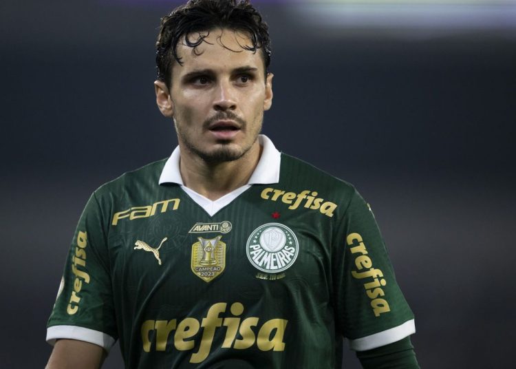 Palmeiras tiene encuentro entre Raphael Veiga y Abel Ferreira