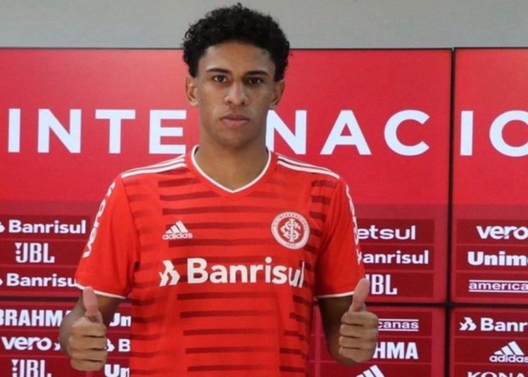 Paulo Victor deja Internacional por Farense: Impacto y expectativas